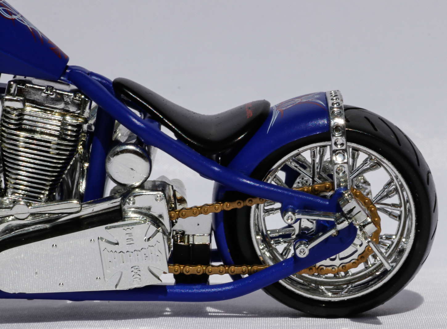 Jesse James CFL Rigid